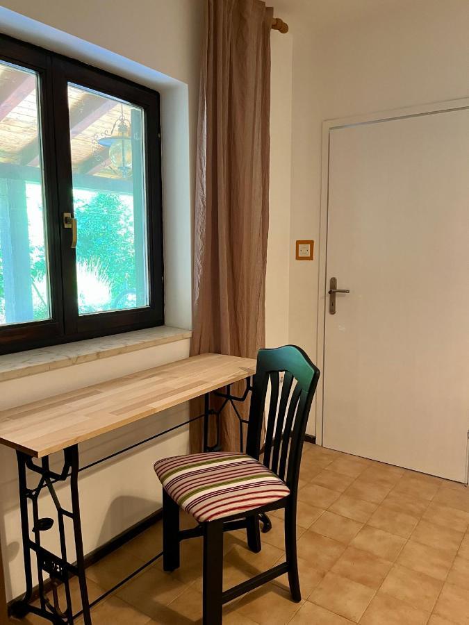 Apartmani Zora Cres Exterior foto